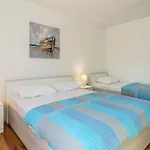 Two-bedroom In Zastrazisce Σπίτι διακοπών Zastražišće