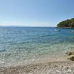 Σπίτι διακοπών Two-bedroom In Zastrazisce *